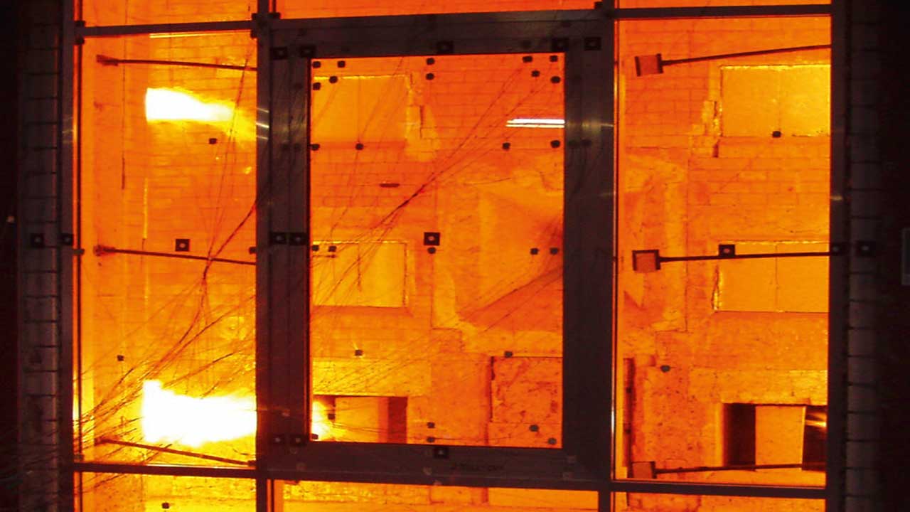 شیشه ضد حریق و شیشه ضد حرارت | راهکاری ایمن برای ساختمانهای مدرن 4