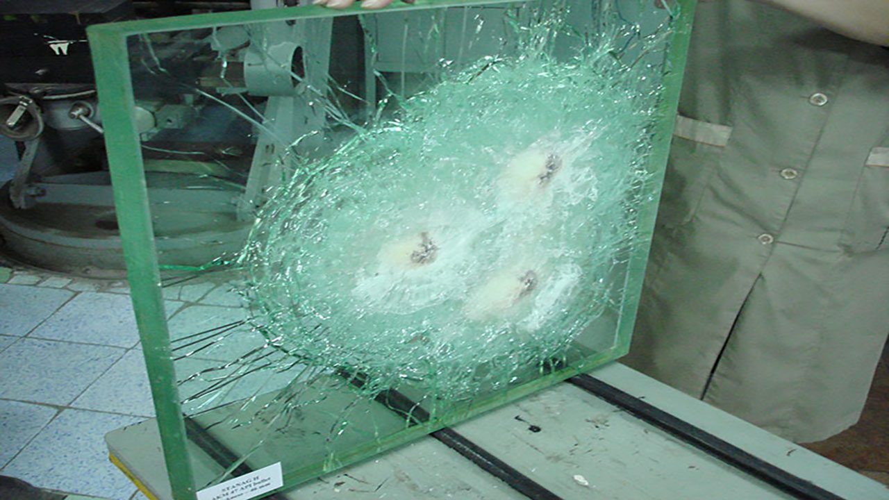 شیشه ضد گلوله 2